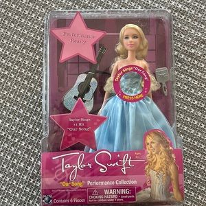 NIB Taylor Swift “ Our Song” performance collection.